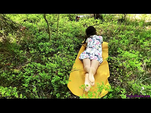 ❤️ Nepažįstamasis iš Tinderio masturbuoja mano putytę ir aistringai dulkinasi miške ❤️ Rusų porno prie lt.quizfarmature.ru ️❤